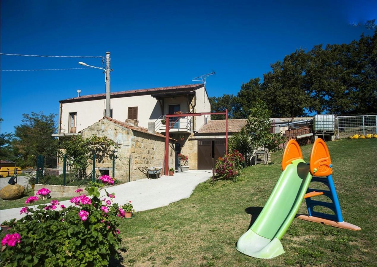 Le Pitture Casa Di Campagna Filiano Dış mekan fotoğraf